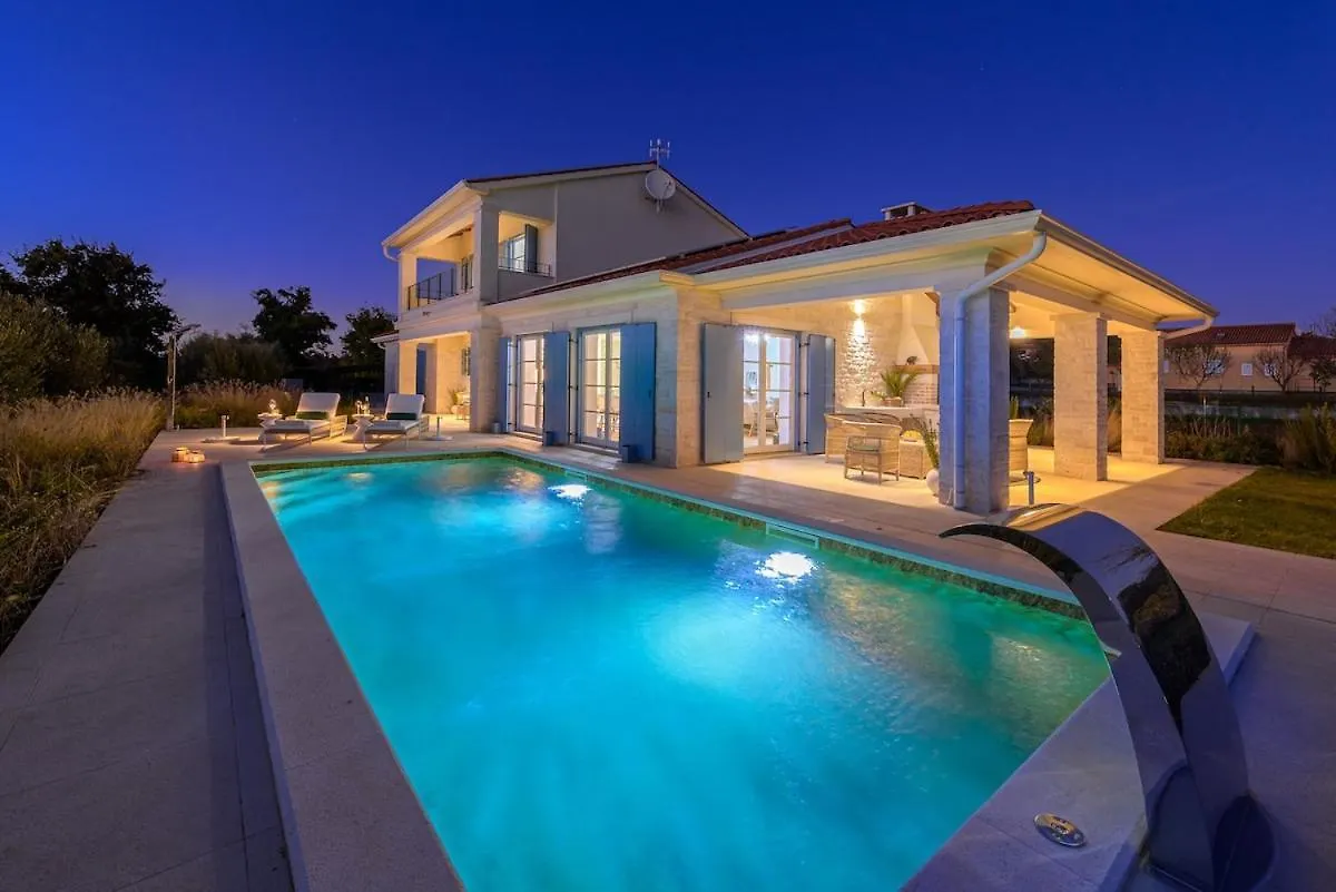 Villa Olive Paradise I By Istrialux Svetvincenat